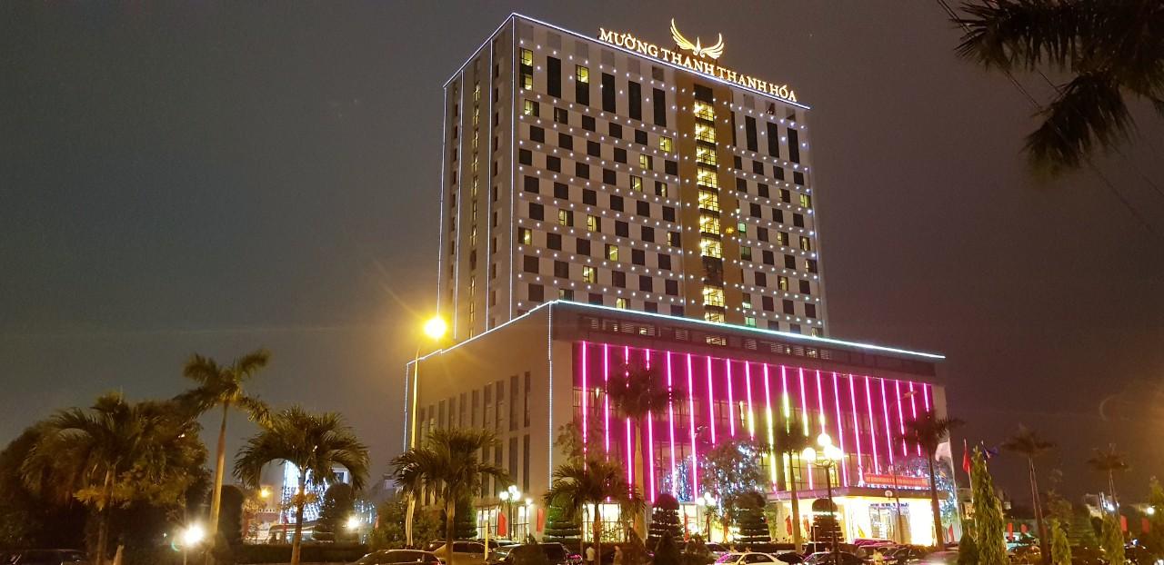 มวง ทานห์ ทานห์ ฮัว โฮเต็ล Hotel Thanh Hoa ภายนอก รูปภาพ