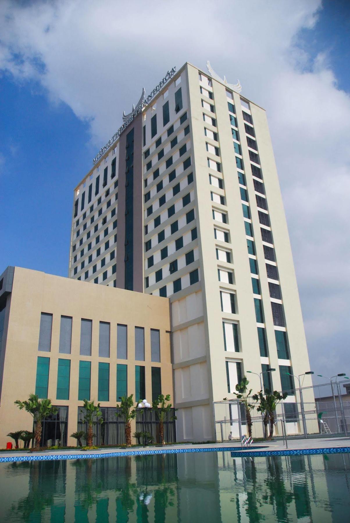 มวง ทานห์ ทานห์ ฮัว โฮเต็ล Hotel Thanh Hoa ภายนอก รูปภาพ